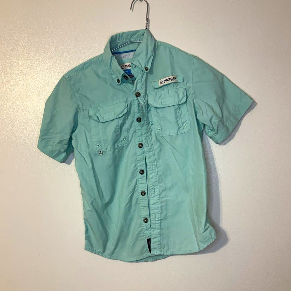 Magellan Outdoors Fish Gear Boys XS Light Blue Mesh Button-Up Moisture Wicking